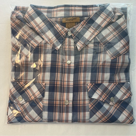 Women's Wrangler Essential Western Anthem Blue Plaid Long Sleeve Shirt Size XL - Picture 12 of 12